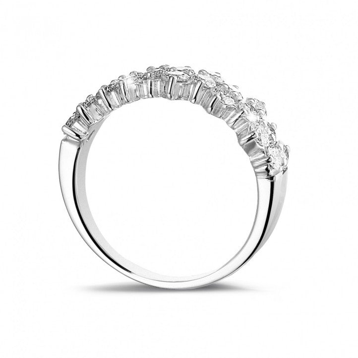 1-20-carat-bague-de-mariage-en-or-blanc-et-diamants.jpeg